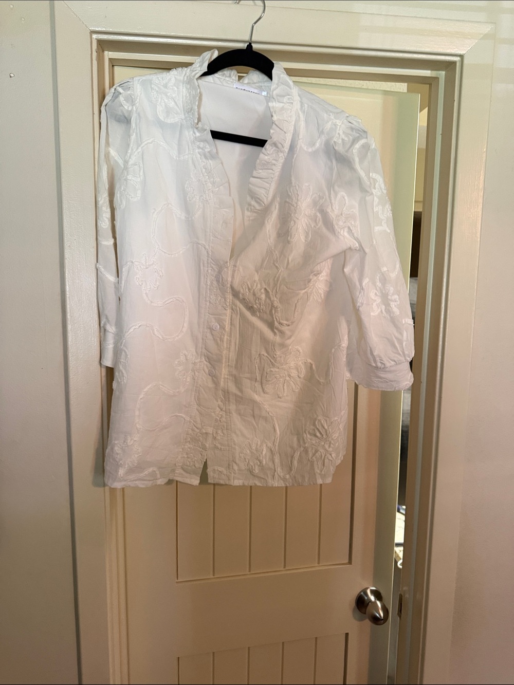 White Embroidered Button-Front Women’s Top